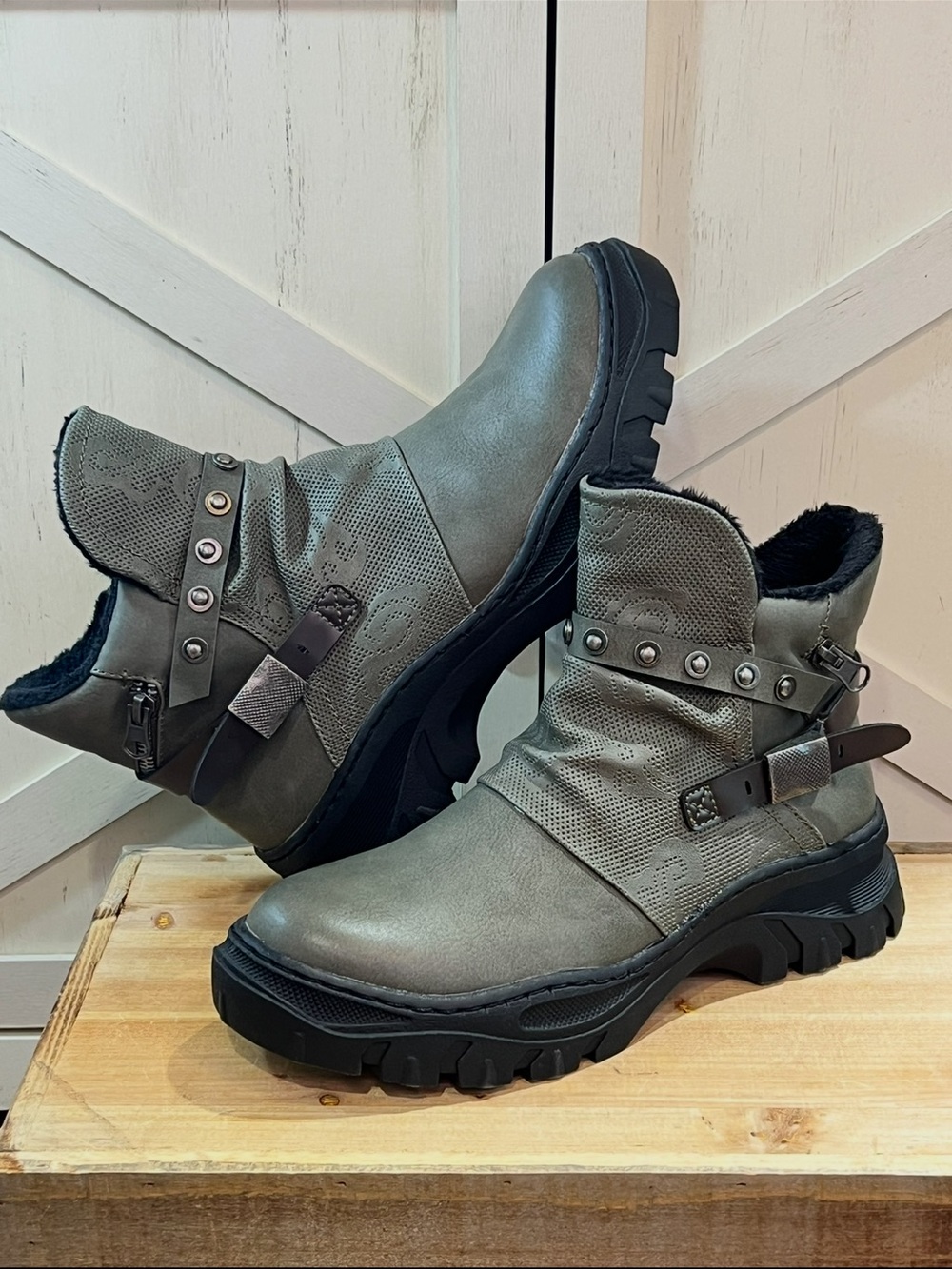 Patrizia Green Faux Leather Combat Boots
Biker Punk Studded Fur Lined Bootie